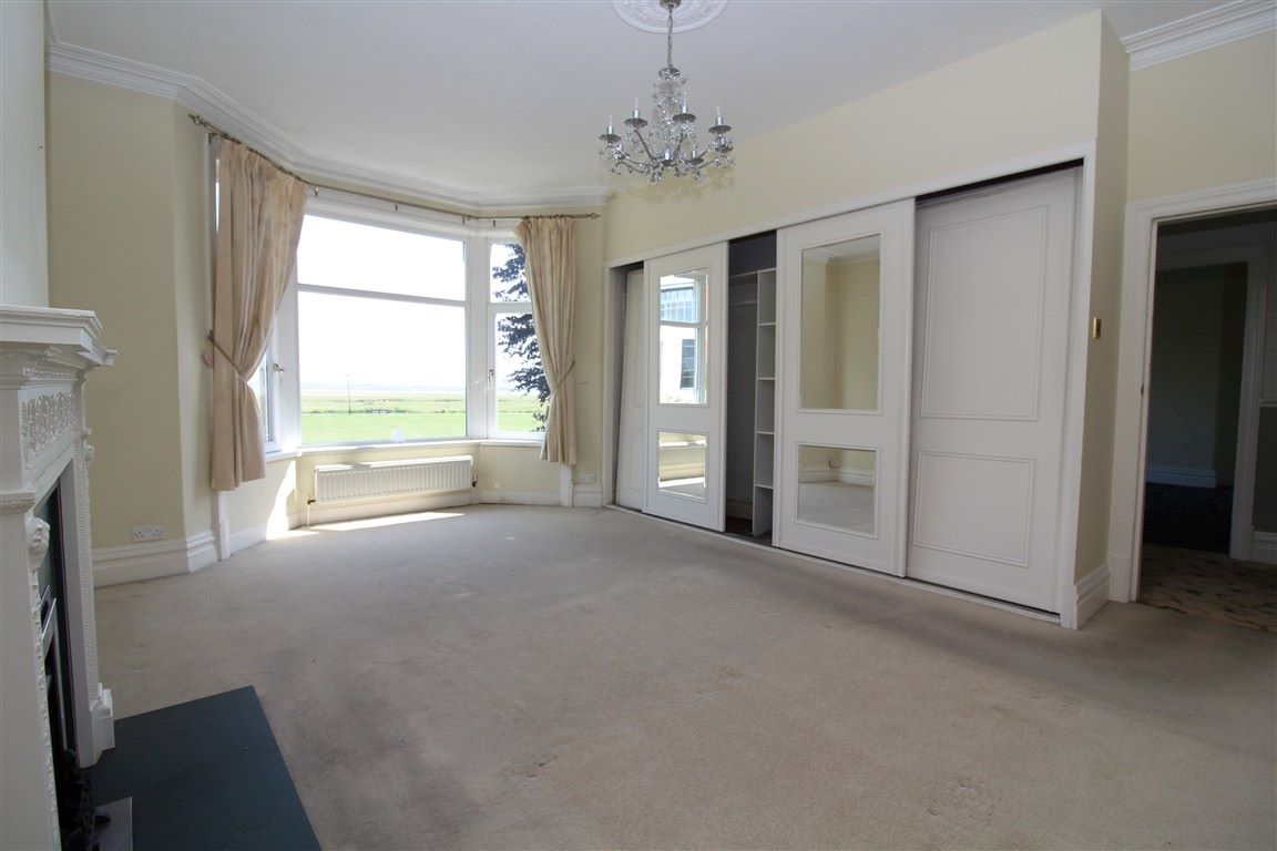 50 East Beach, Lytham St. Annes, Lancashire, FY8 5EY