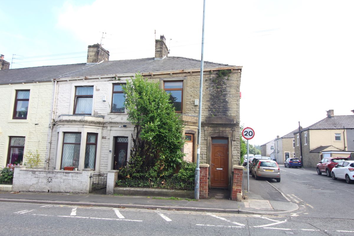 Property for Auction in North West - 82 Hermitage Street Rishton, Blackburn, Lancashire, BB1 4NL