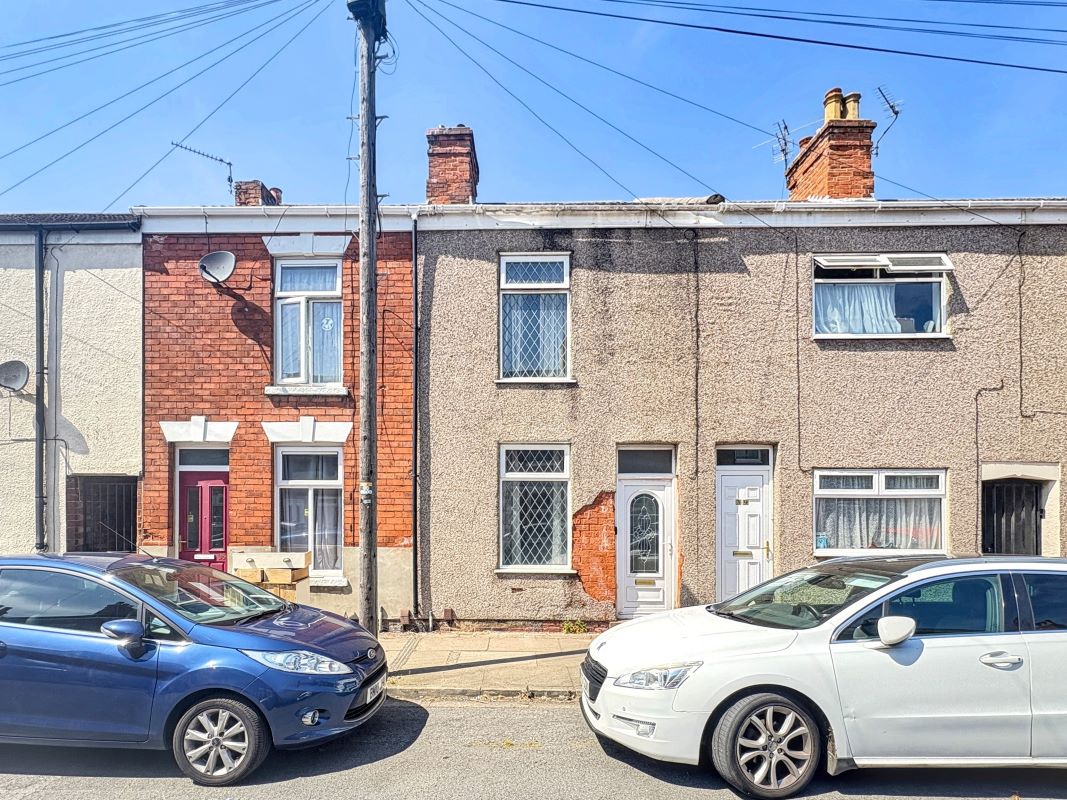 Property for Auction in Lincolnshire - 37 Ripon Street, Grimsby, South Humberside, DN31 2HG