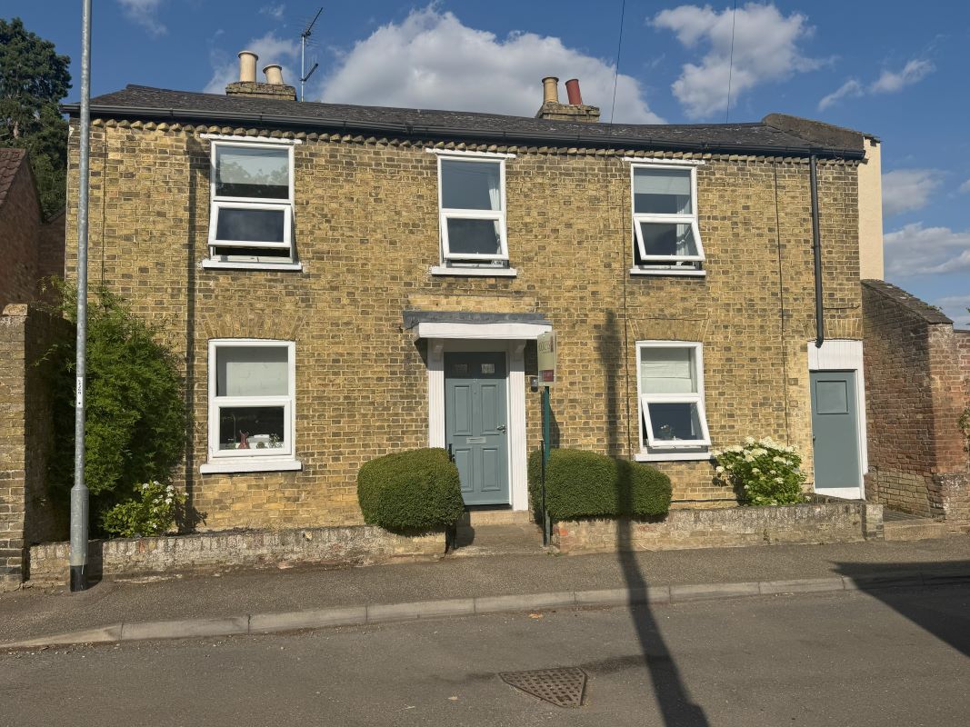 Property for Auction in East Anglia - 9 Chapel Street Stretham, Ely, Cambridgeshire, CB6 3JG