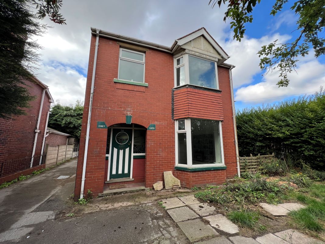 Property for Auction in South Yorkshire - 34 Saltersbrook Road Darfield, Barnsley, South Yorkshire, S73 9AP