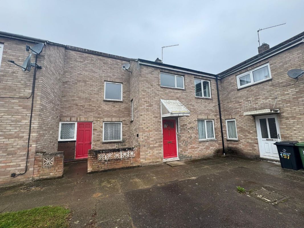 Property for Auction in East Anglia - 198 St. Johns Way, Thetford, Norfolk, IP24 3NU