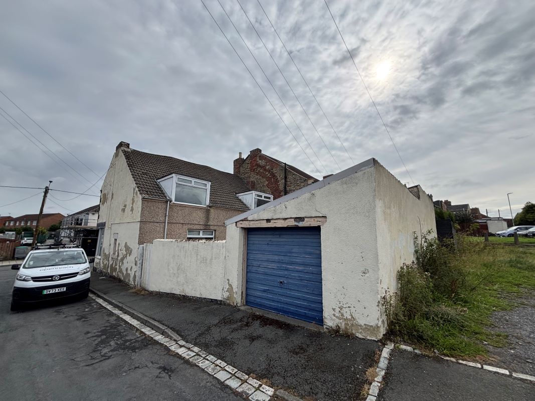 34 Collingwood Street Coundon, Bishop Auckland, County Durham, DL14 8LG