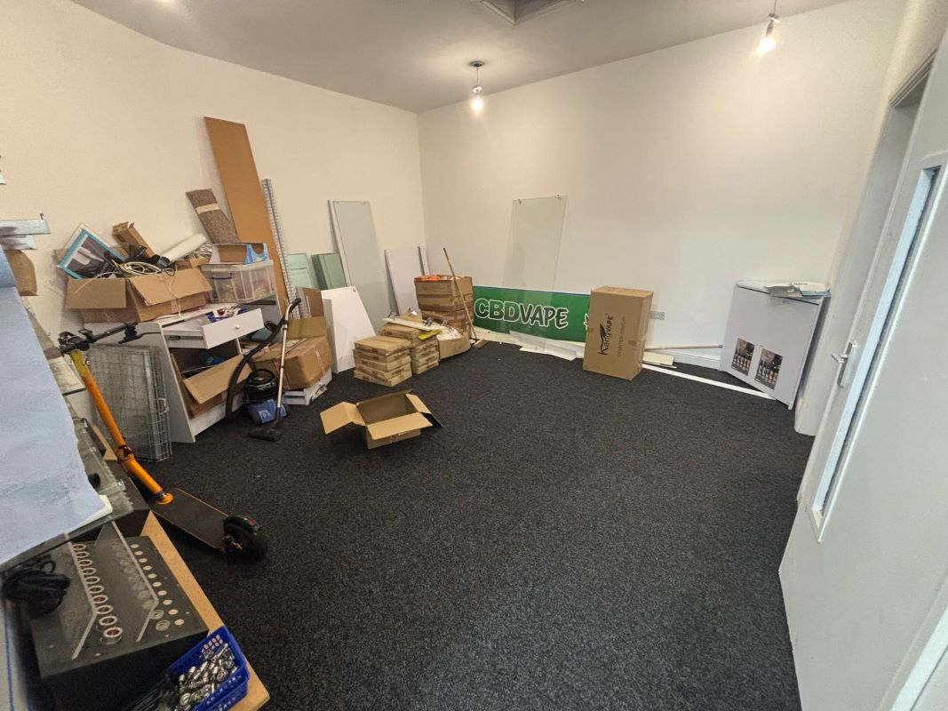 Cleethorpes, South Humberside, DN35 8HL - Online Auctions