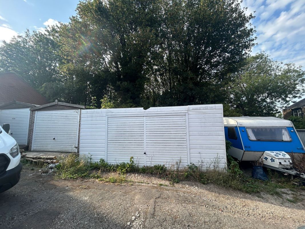 Property for Auction in South Yorkshire - Garage at 34 Longman Road, Barnsley, South Yorkshire, S70 2LD