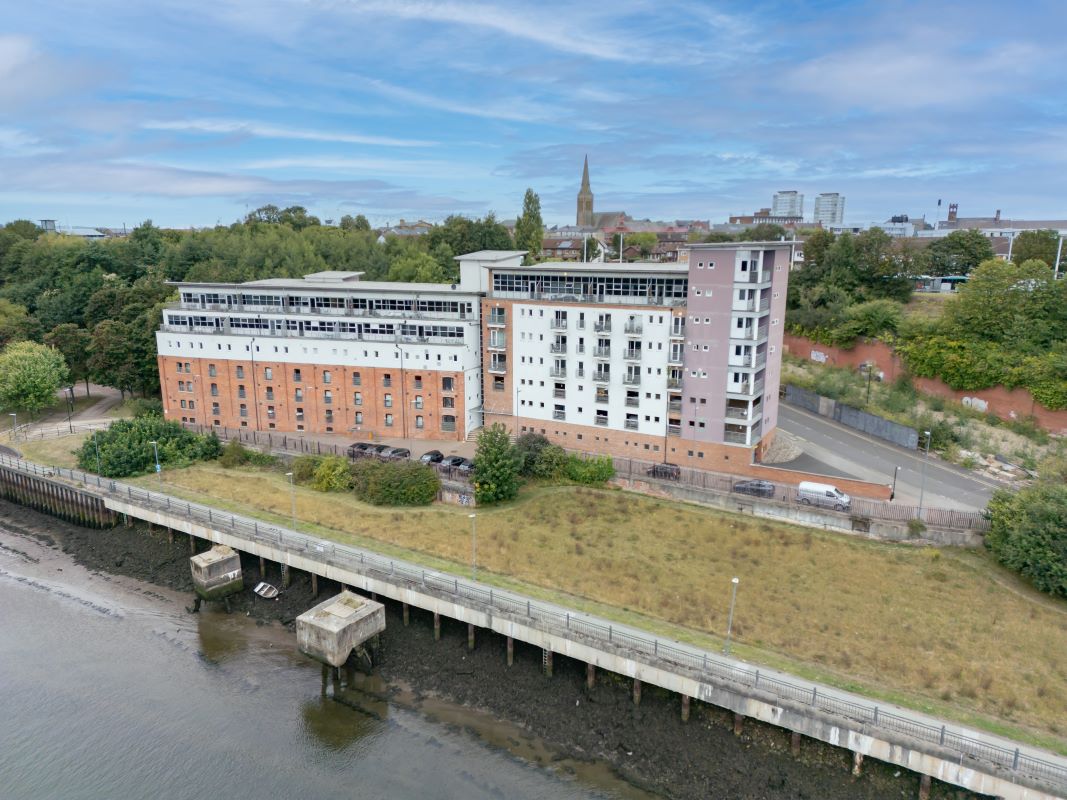 Property for Auction in North East - 30 Bonners Raff Chandlers Road, Sunderland, Tyne and Wear, SR6 0AD