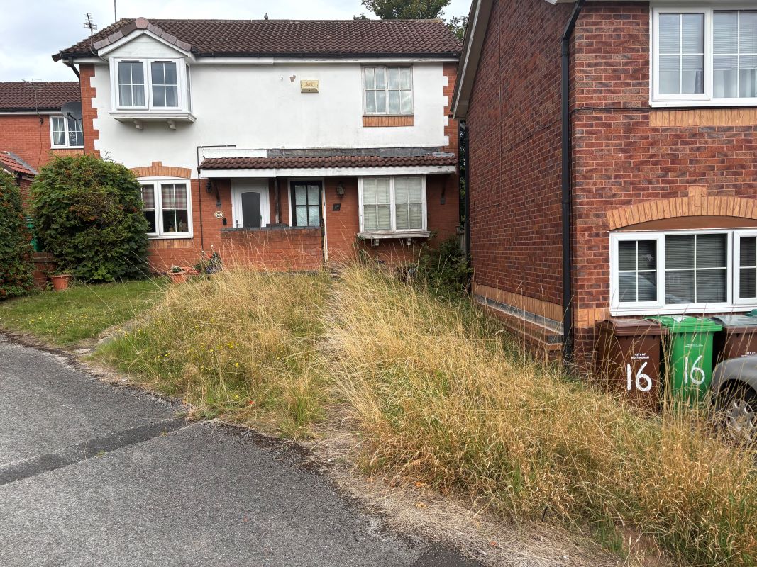 Property for Auction in Nottinghamshire & Derby - 18 Hazelbank Avenue, Nottingham, Nottinghamshire, NG3 3EY