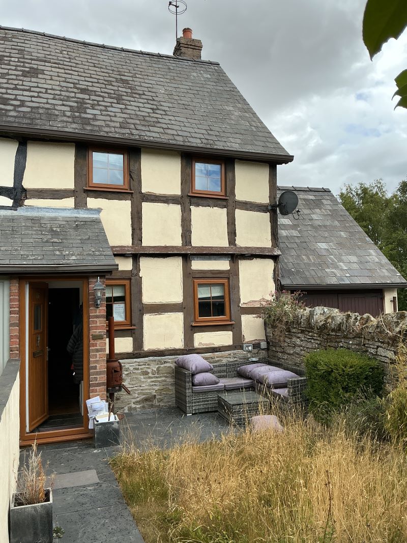 Property for Auction in Wales - 16 Hanbury Green Shobdon, Leominster, Herefordshire, HR6 9NS