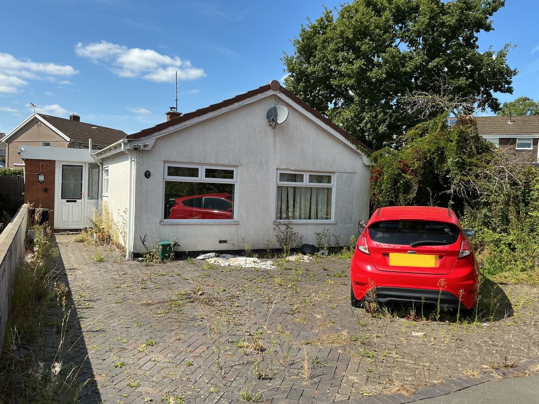 Property for Auction in Wales - 31 Heol Nantlais Gorseinon, Swansea, SA4 4LS