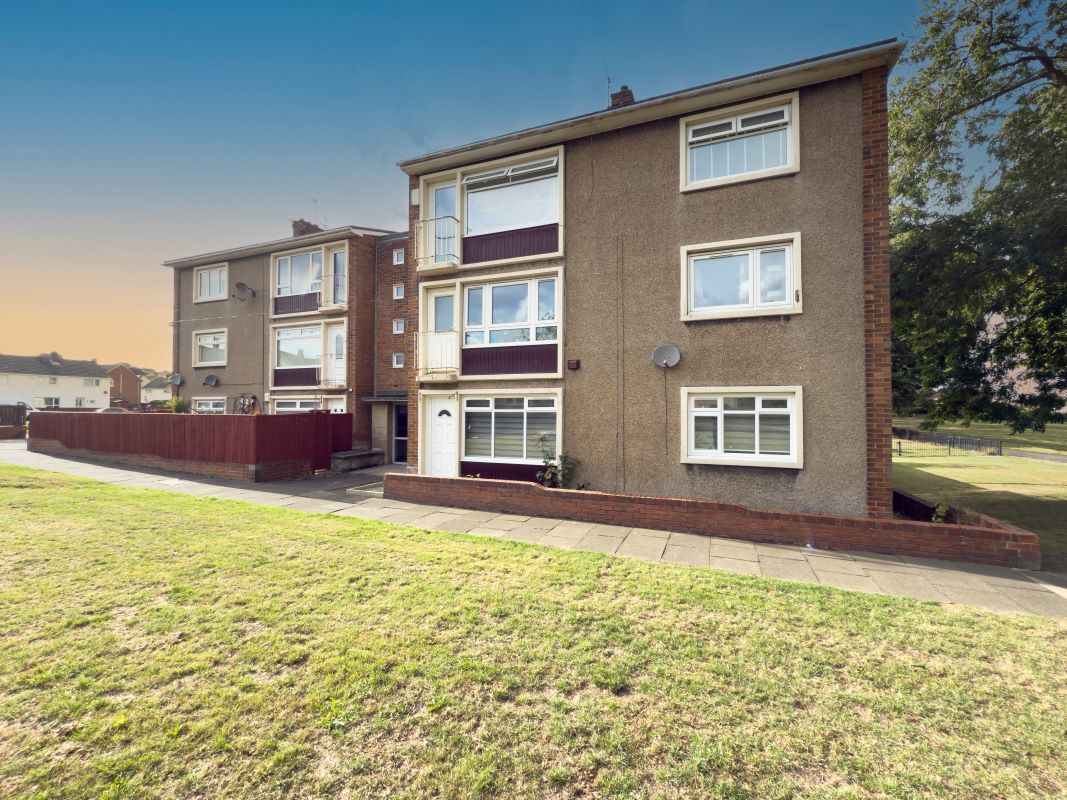 Property for Auction in South Yorkshire - 13 Glynfellis Court, Gateshead, Tyne And Wear, NE10 8RT