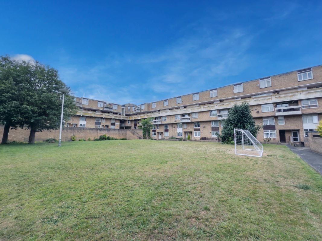 Property for Auction in South Yorkshire - 157 Waterloo Walk, Washington, Tyne And Wear, NE37 3EL