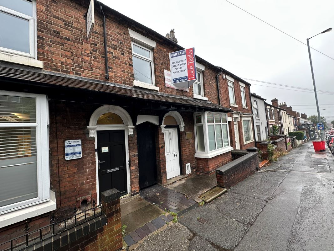 Property for Auction in Cheshire, Staffordshire & Shropshire - 84 King Street, Newcastle, Staffordshire, ST5 1JB
