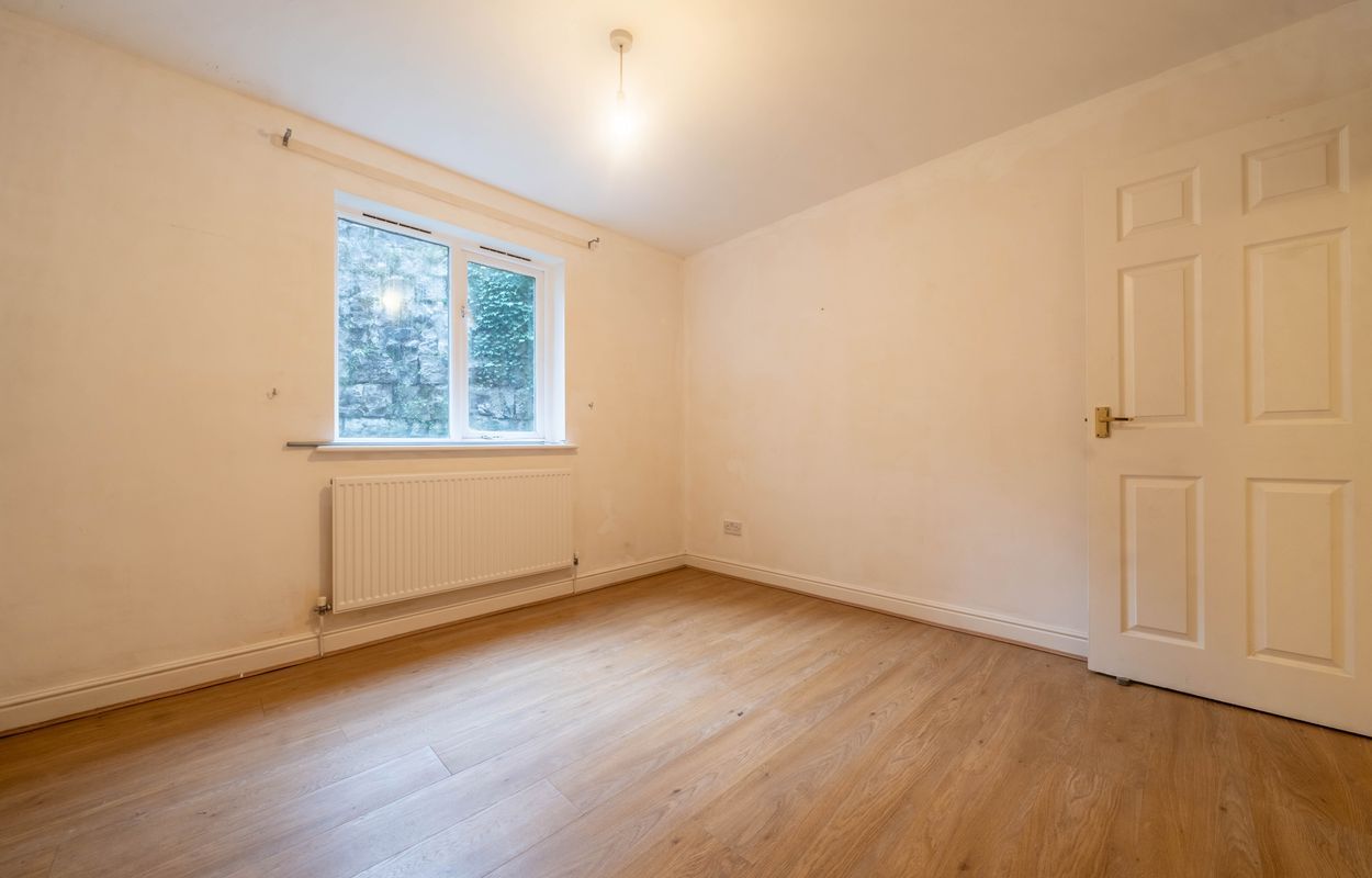 3 Fellside Court, Kendal, Cumbria, LA9 4HB