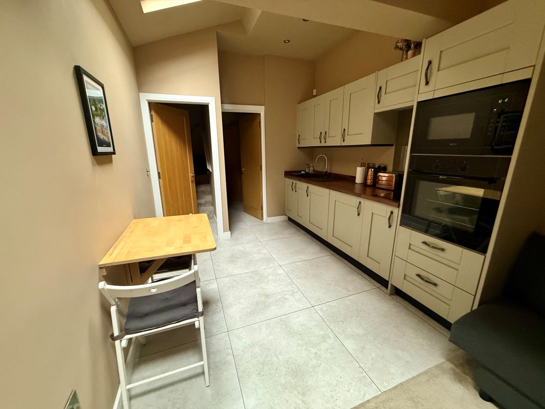 7 Old Methodist Church Bank Road, Matlock, Derbyshire, DE4 3GL