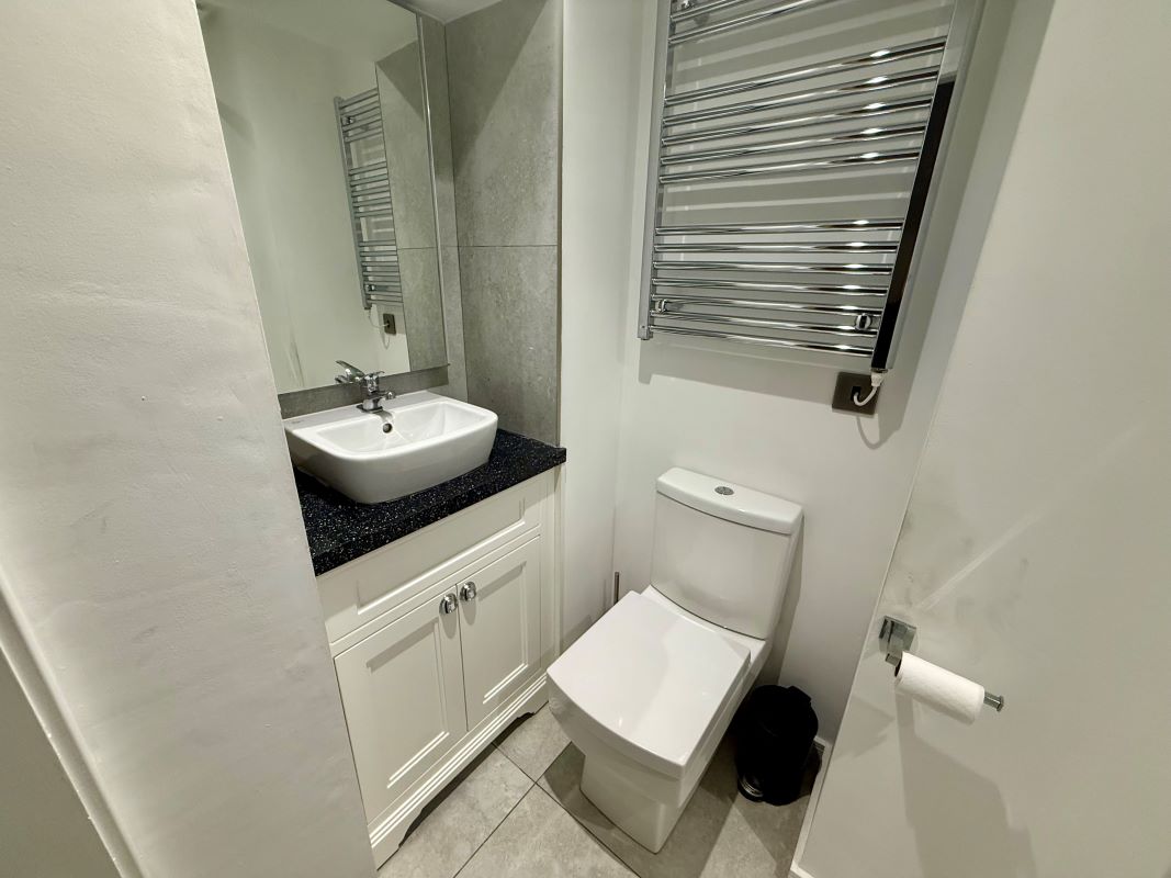 7 Old Methodist Church Bank Road, Matlock, Derbyshire, DE4 3GL