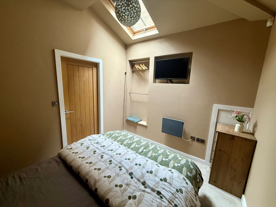 7 Old Methodist Church Bank Road, Matlock, Derbyshire, DE4 3GL