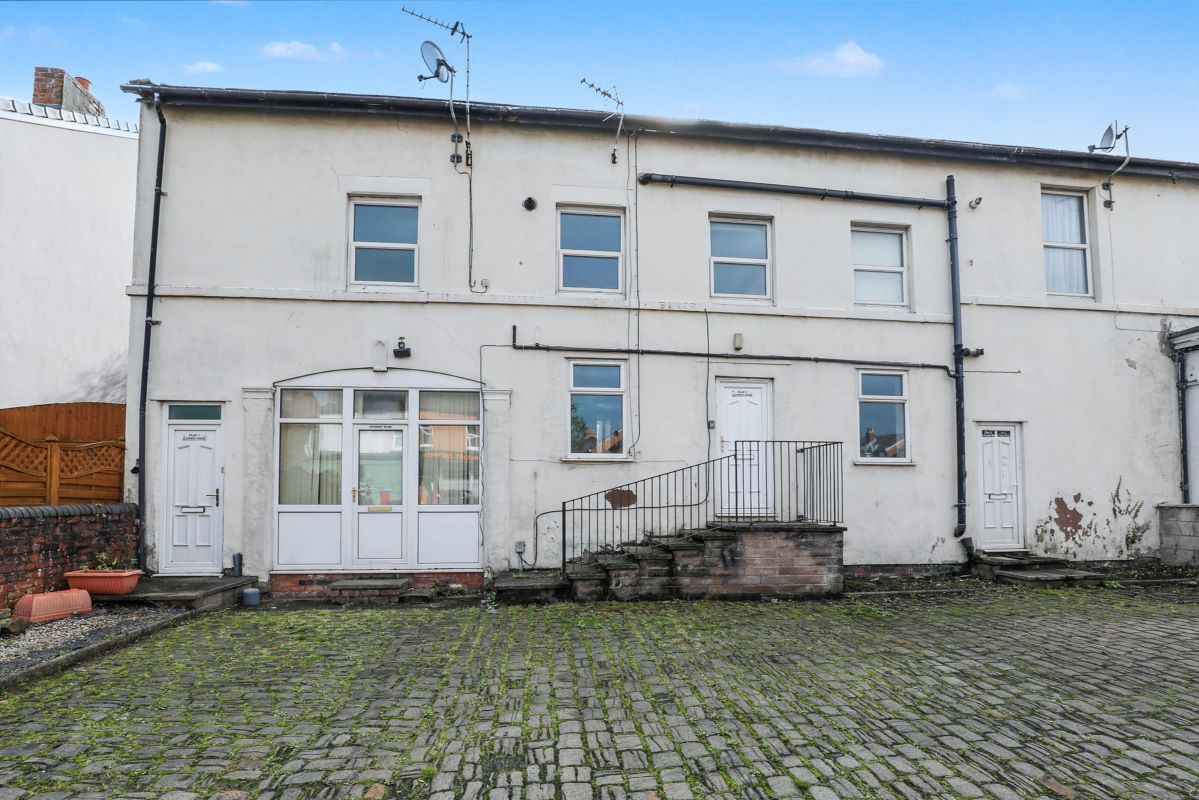 Property for Auction in South Yorkshire - Flat 1 6 Forest Road, Southport, Merseyside, PR8 6ST
