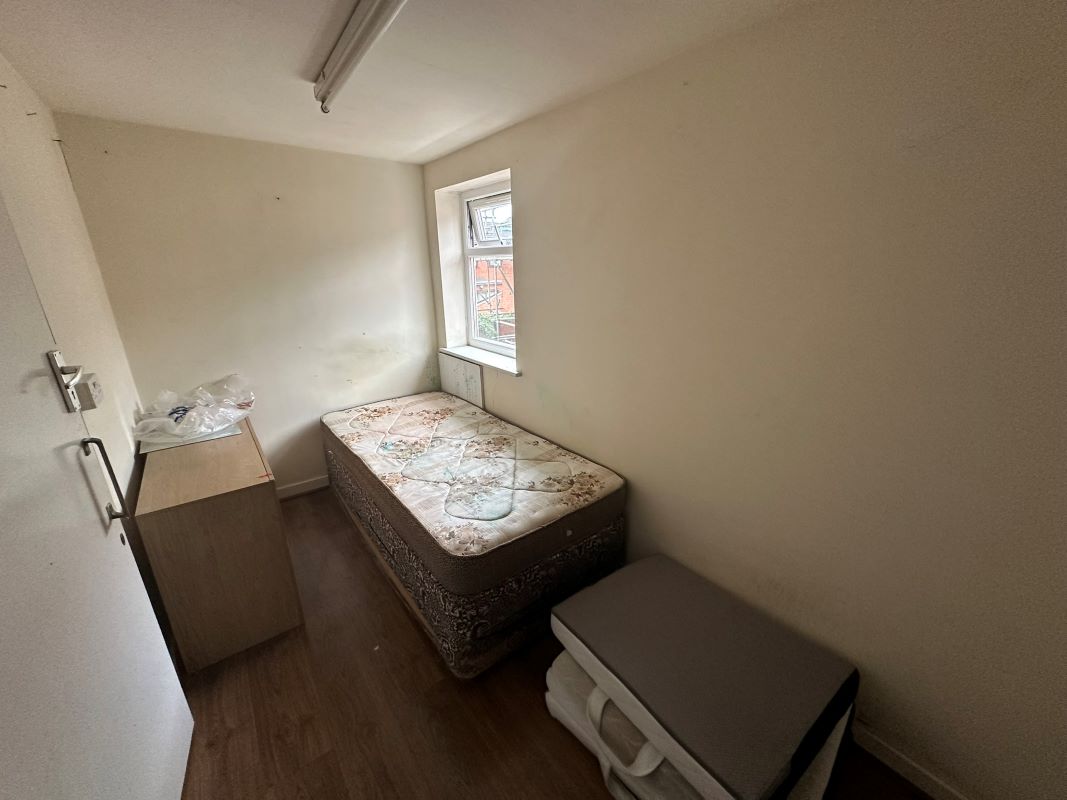 65 Market Street Farnworth, Bolton, Lancashire, BL4 7NS