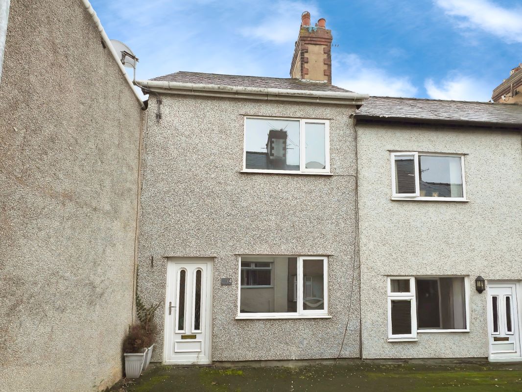 Property for Auction in Wales - 14 Caradog Road, Llandudno Junction, Gwynedd, LL31 9NN