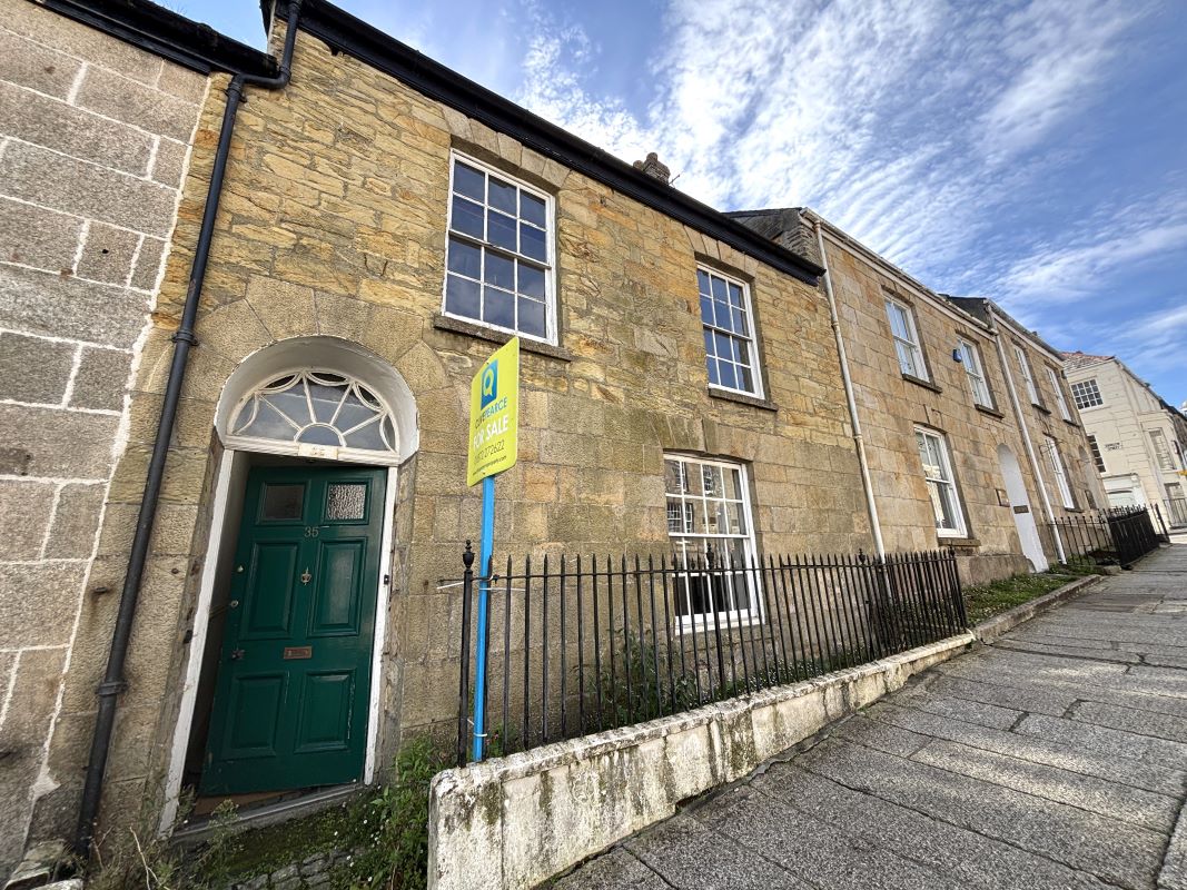 Property for Auction in South West - 35 Lemon Street, Truro, Cornwall, TR1 2NR
