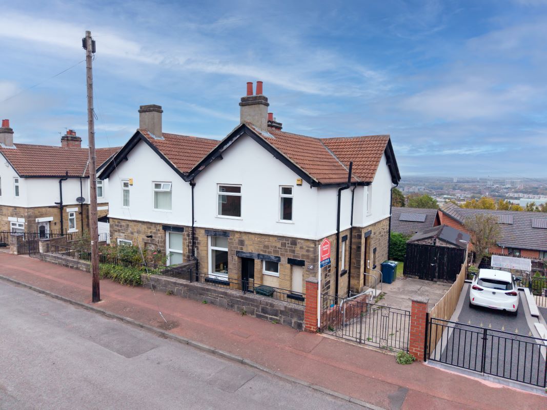 Property for Auction in North East - 15 Highfield Road, Gateshead, Tyne And Wear, NE8 3SE