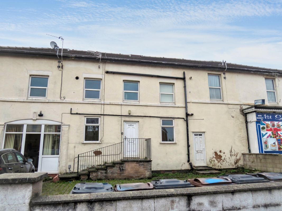 Property for Auction in South Yorkshire - Flat 2 4 Forest Road, Southport, Merseyside, PR8 6ST