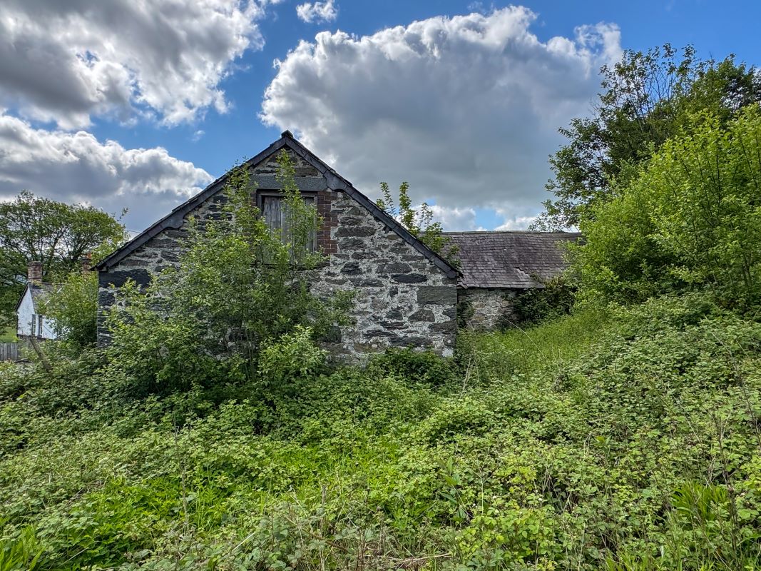 Druids Barns, Corwen, Clwyd, LL21 9NU