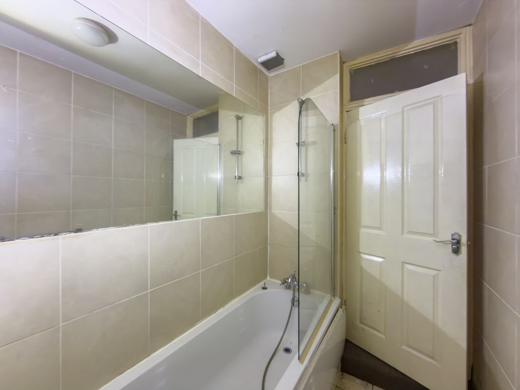 Flat 2 2 Park Road, Sunderland, Tyne and Wear, SR2 8HR