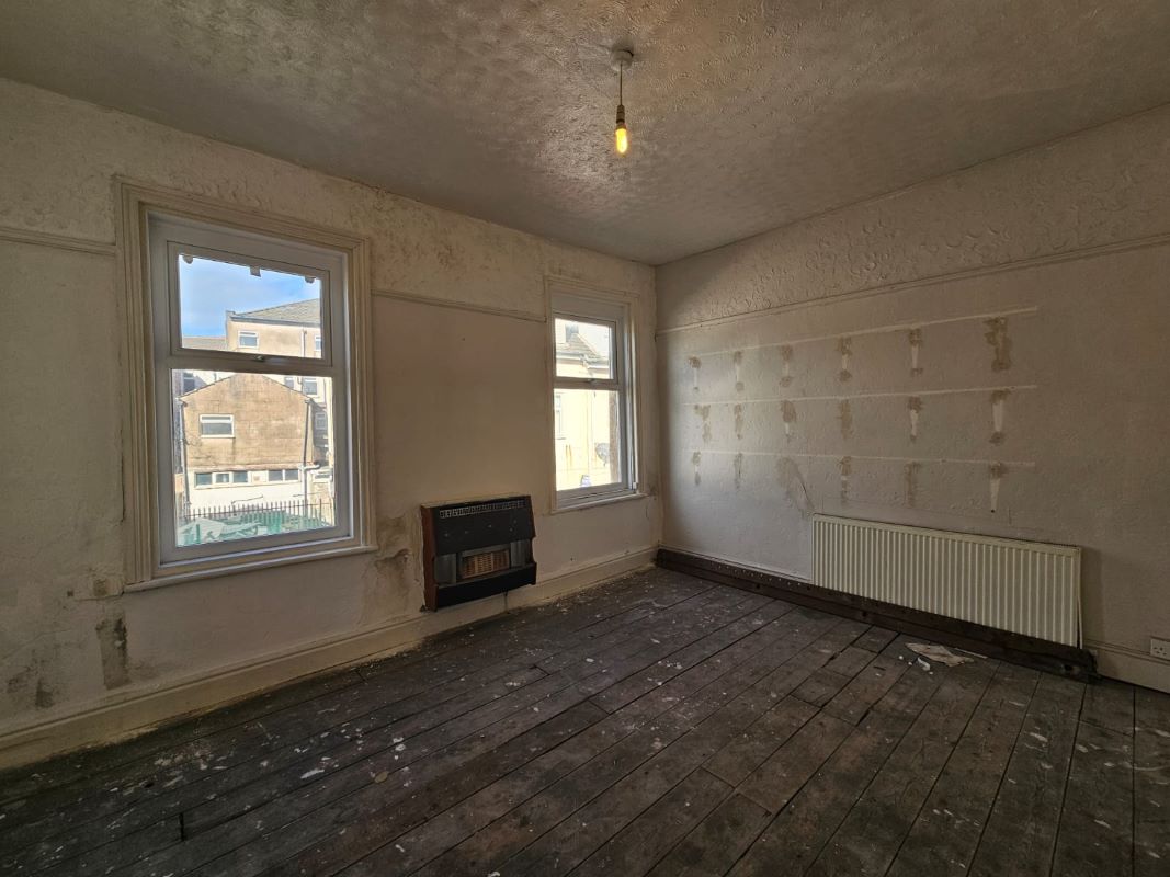 Lancashire, Lancashire, FY1 6AB - Online Auctions