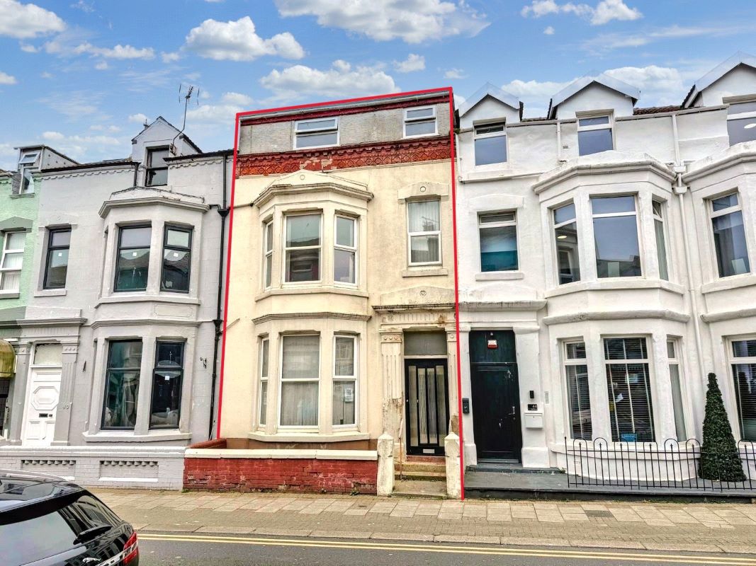 Property for Auction in Manchester - 42 Hull Road, Blackpool, Lancashire, FY1 4QB