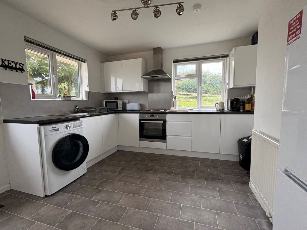 6 Hill Road, Great Sampford, Essex, CB10 2RT