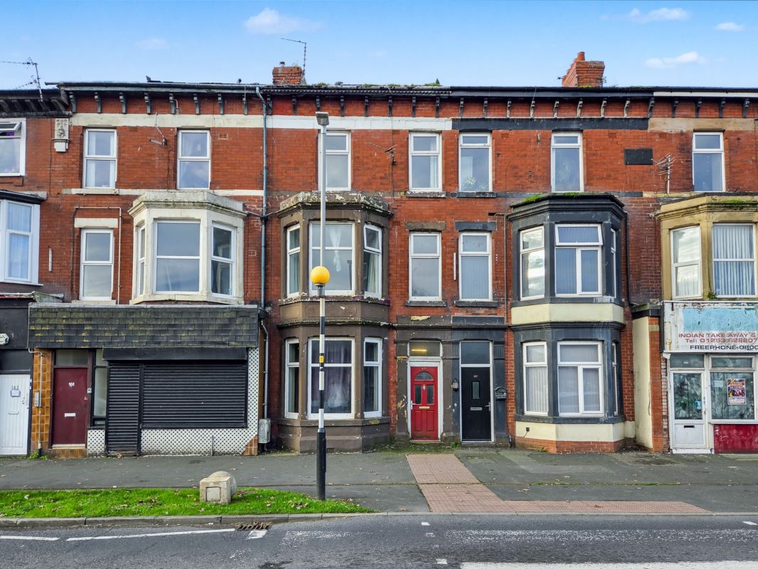 Property for Auction in Lincolnshire - 159 Central Drive, Blackpool, Lancashire, FY1 5ED
