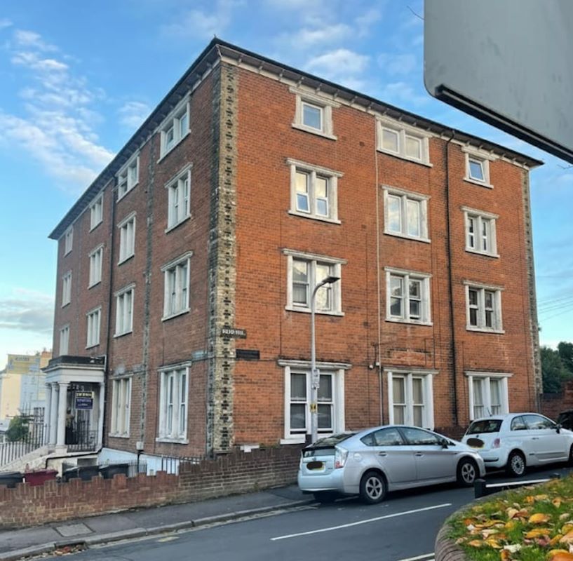 Flat 11 127 Castle Hill, Reading, Berkshire, RG1 7SY