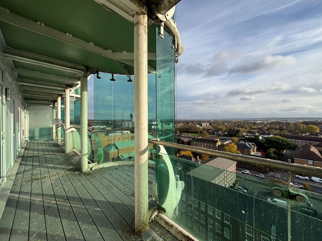 Tower Point, Sydney Road, Enfield, Middlesex, EN2 6SY - Online Auctions