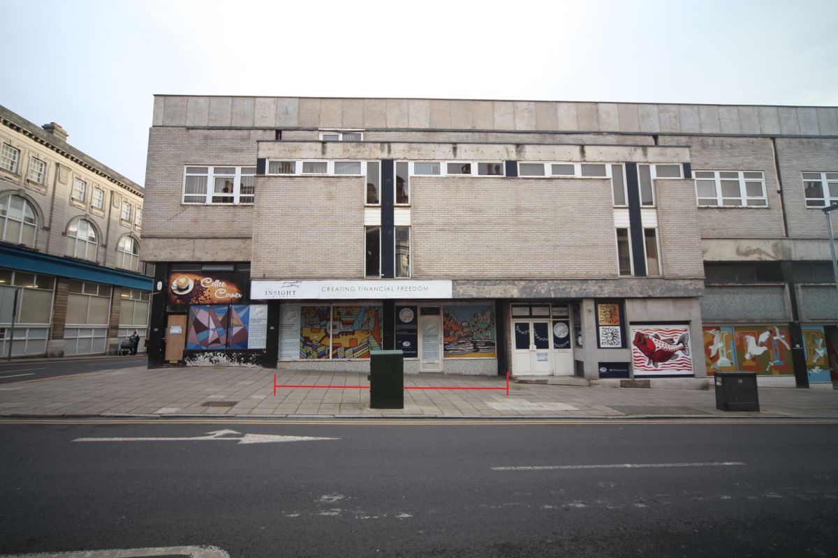 Property for Auction in London - 47-48 Queen Street, Scarborough, North Yorkshire, YO11 1HQ
