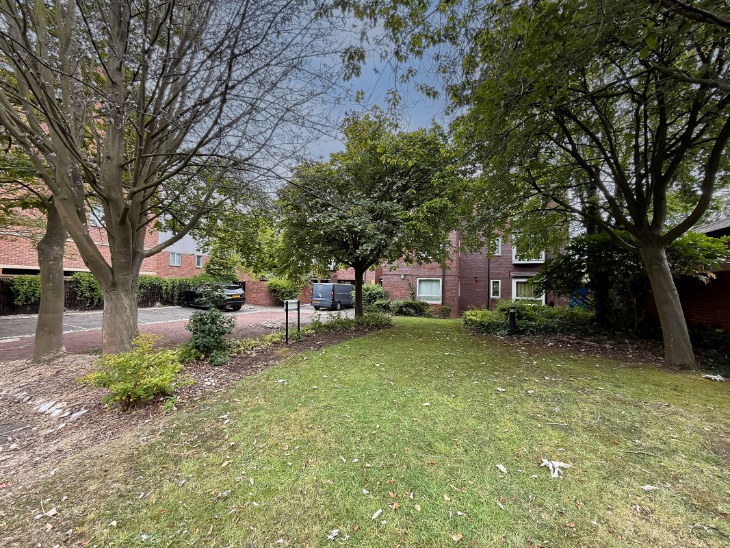 Sunderland, Tyne and Wear, SR2 7BP - Online Auctions