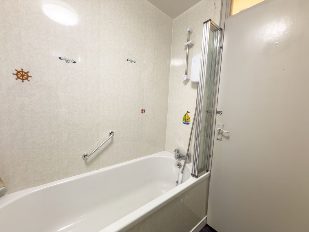 Sunderland, Tyne and Wear, SR2 7BP - Online Auctions