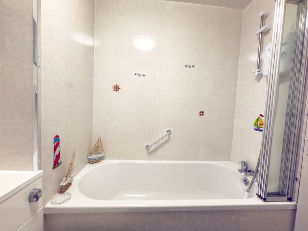 Sunderland, Tyne and Wear, SR2 7BP - Online Auctions