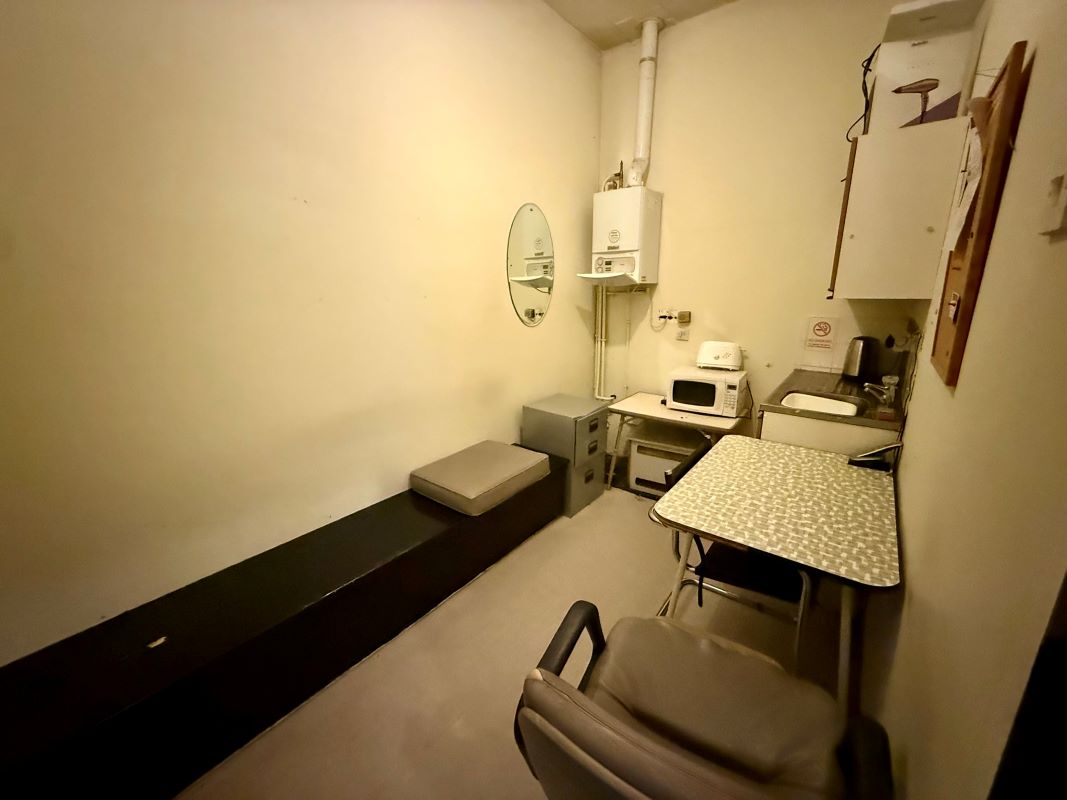 Brunswick Street, Newcastle, Staffordshire, ST5 1TA - Online Auctions