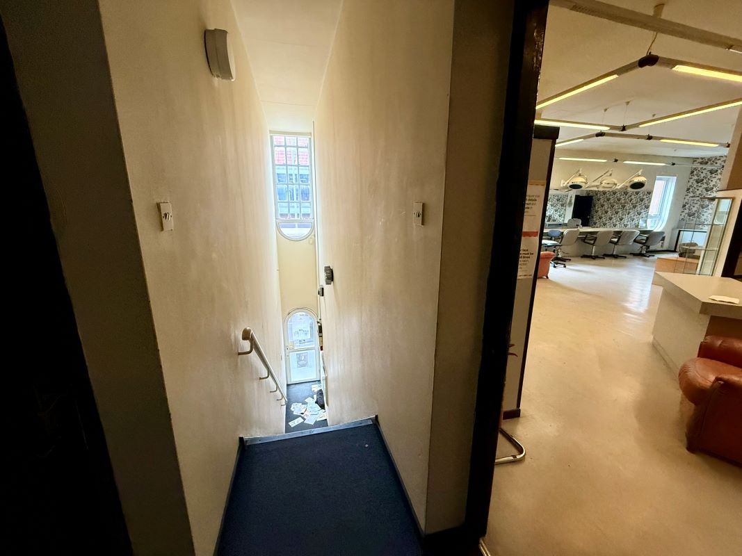 Brunswick Street, Newcastle, Staffordshire, ST5 1TA - Online Auctions