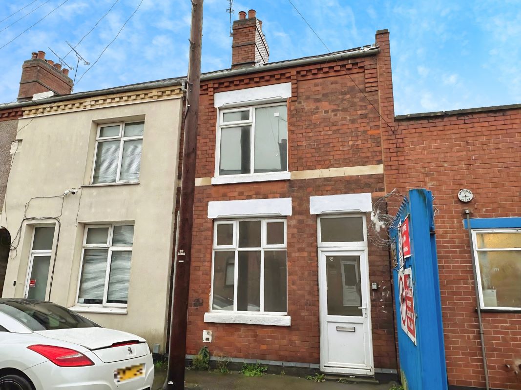 Property for Auction in Coventry & Warwickshire - 26A Seymour Road, Nuneaton, Warwickshire, CV11 4JD