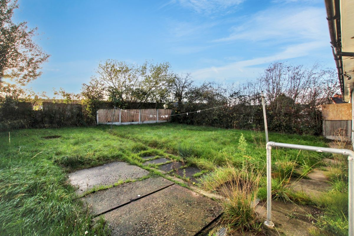 Crewe, Cheshire, CW2 8NE - Online Auctions