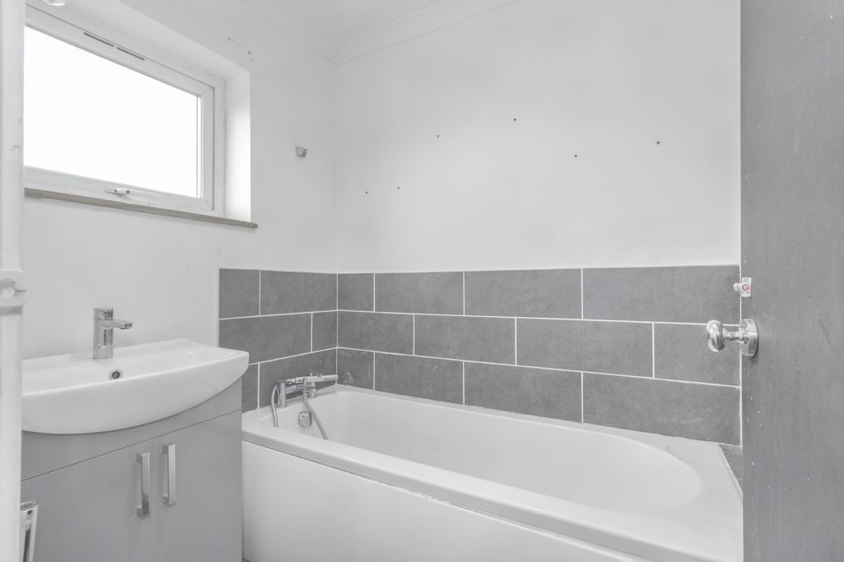 48 Caversham Road, Leicester, Leicestershire, LE2 9ND