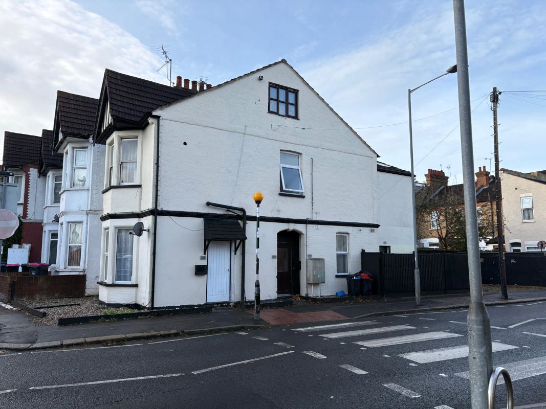 Property for Auction in East Anglia - 183B Ramuz Drive, Westcliff-On-Sea, Essex, SS0 9JN