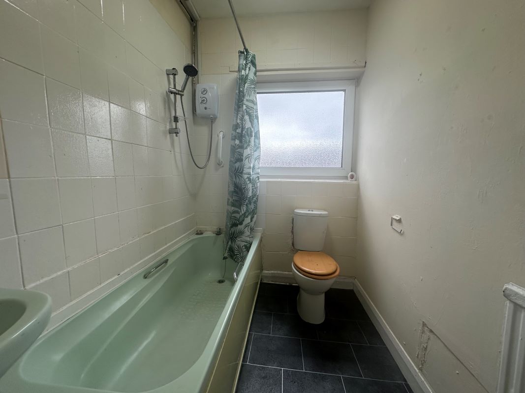 16 Leadley Street Goldthorpe, Rotherham, South Yorkshire, S63 9LW