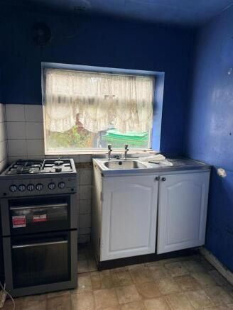 6 Dunkerley Avenue Failsworth, Manchester, Lancashire, M35 0ET