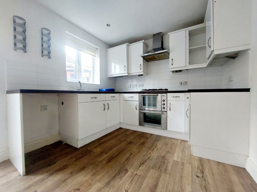 2 Robinson Grove, Crook, County Durham, DL15 9GP