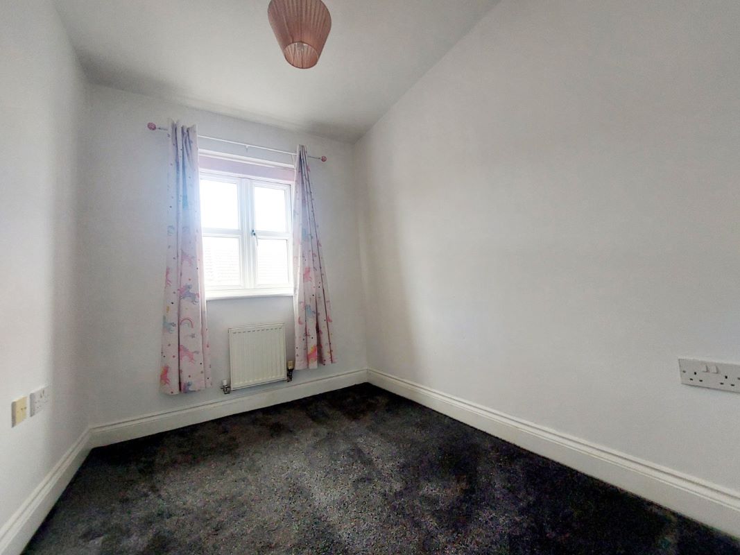 2 Robinson Grove, Crook, County Durham, DL15 9GP