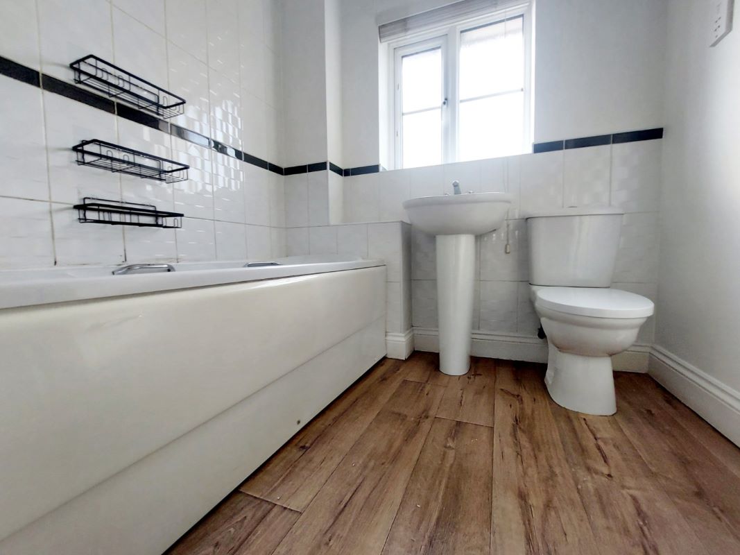 2 Robinson Grove, Crook, County Durham, DL15 9GP