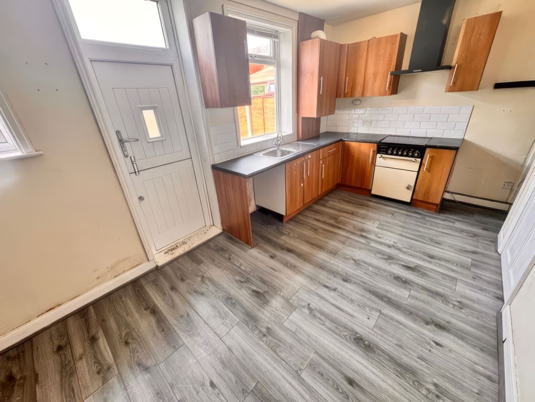 4 Garstang Avenue, Bolton, Lancashire, BL2 6JN